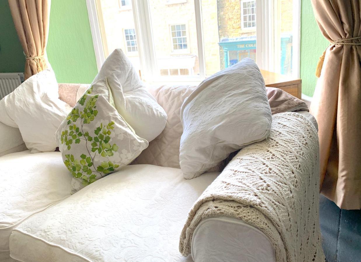 Spacious Georgian Apartment, Central Barnard Castle. エクステリア 写真